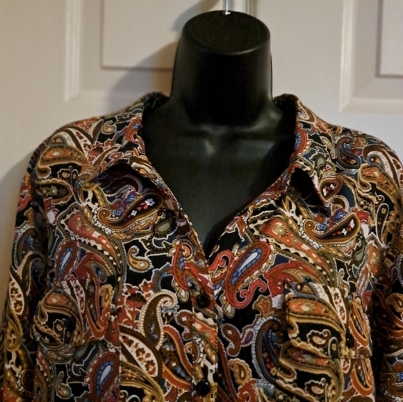 Studio Works button Down Blouse size XL - Picture 2 of 7
